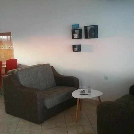 Apartments Tara Ulcinj Esterno foto
