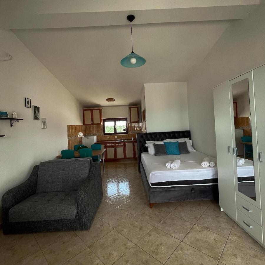Apartments Tara Ulcinj Esterno foto