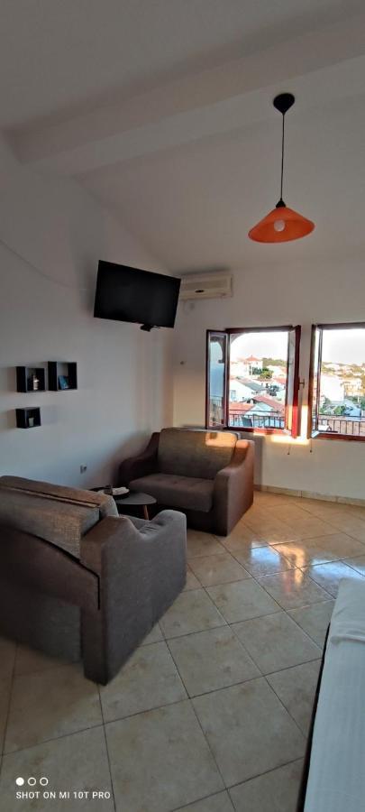 Apartments Tara Ulcinj Esterno foto