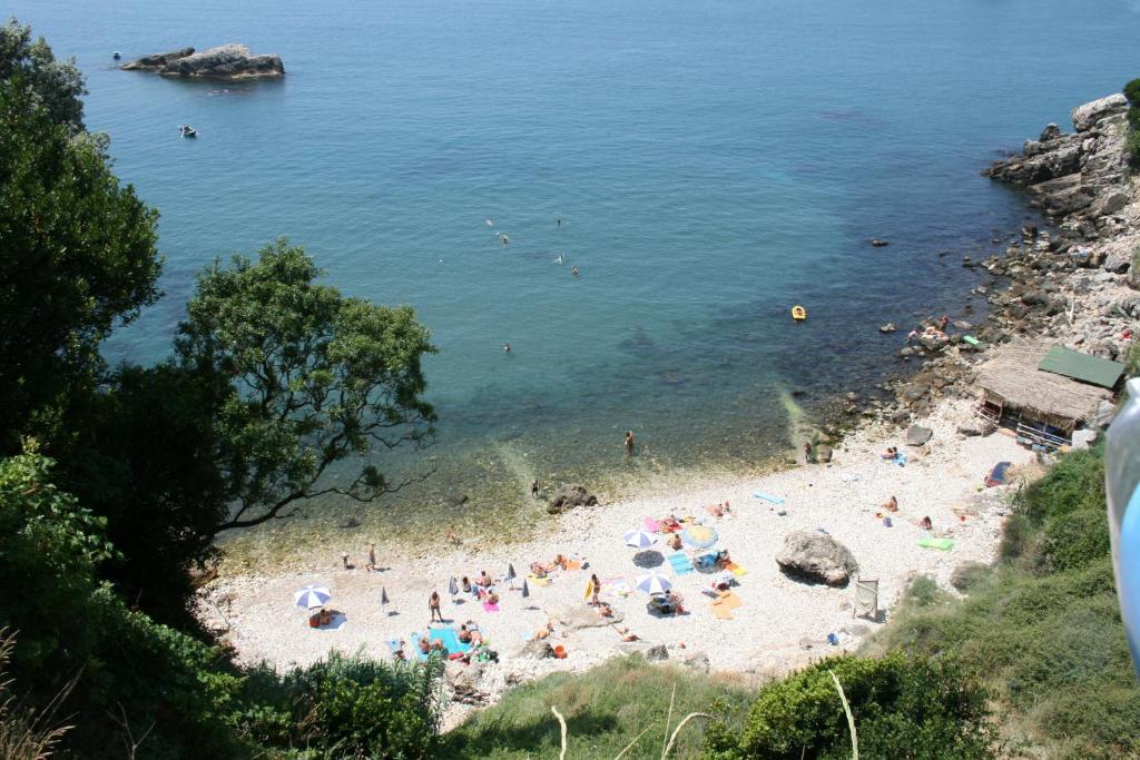Apartments Tara Ulcinj Esterno foto
